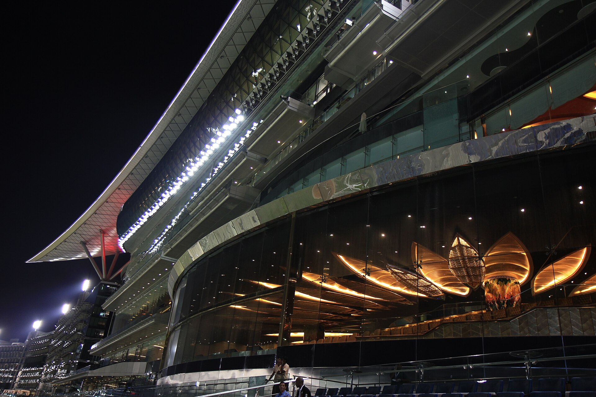 Meydan_dubai.jpg